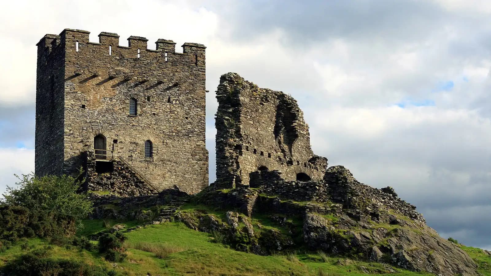 Hen party accommodation near Dolwyddelan, Conwy