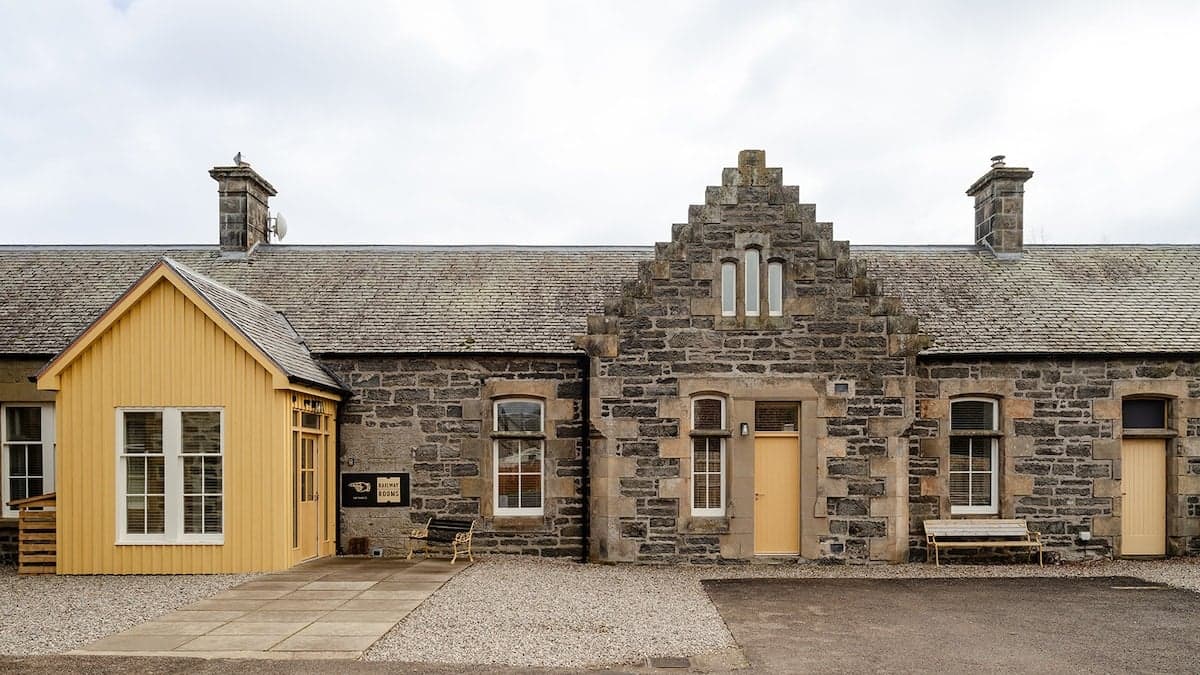 Railway Rooms, Kingussie, Inverness-shire - view 1